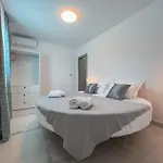 וילה Mediterranean Oasis Seaside With Pool